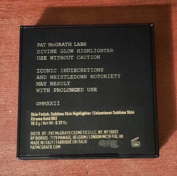 Bridgerton 👑 Skin Fetish Divine Glow Highlighter🌟 - Picture 6 of 6